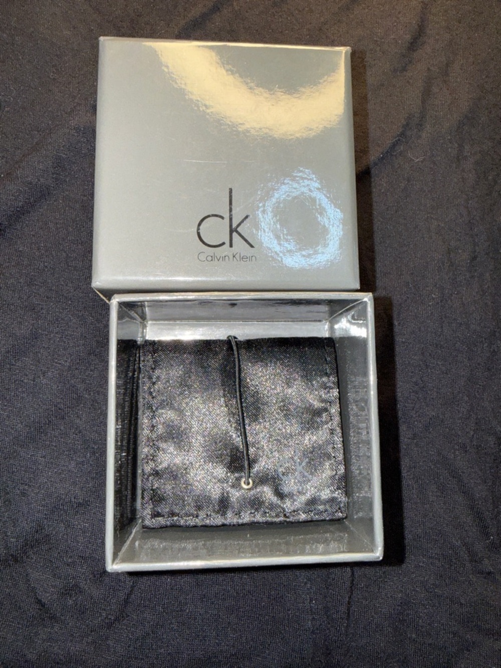 Calvin Klein Polished Silver Fidget Ring Size 7 With Dust Bag & Box NWT - Picture 7 of 7